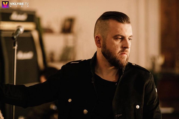 "БЕЗ ОБМЕЖЕНЬ" презентовали клип на свой хит "Листопад"