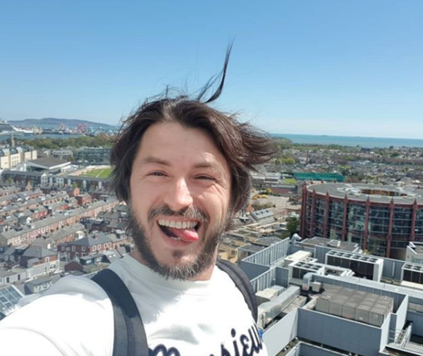 Сергею Притуле - 37: ведущий показал, как отмечает день рождения