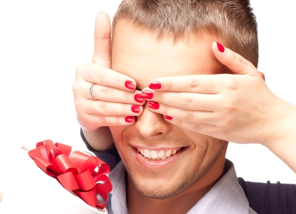 Что подарить мужчине: идеи для праздника