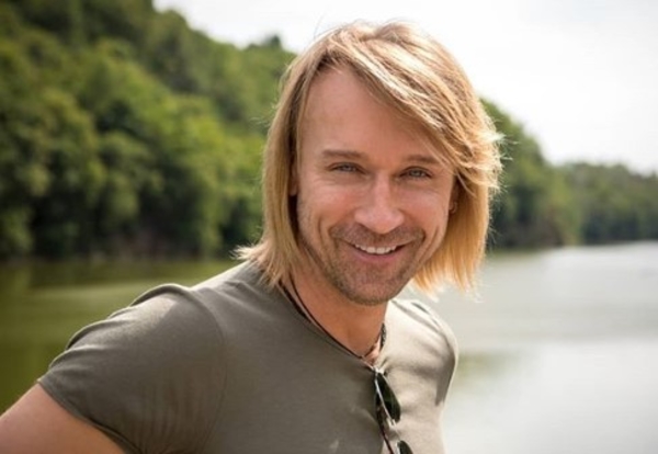 В отличной форме: Олег Винник соблазнил поклонниц мускулами