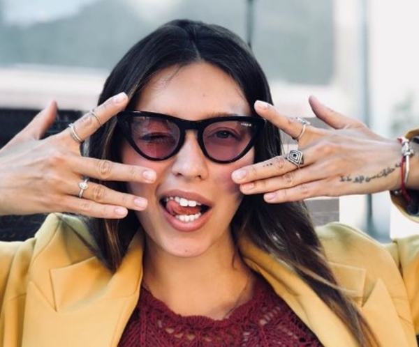 Счастливая Тодоренко поделилась горячим фото с пляжа