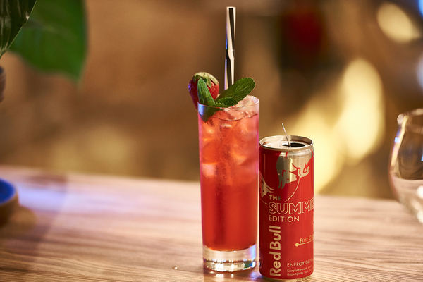 ТОП-3: самые популярные коктейли этого лета от лучших барменов Киева