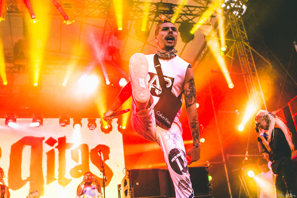 АГОНЬ: "Всем FUCK" — это начало нашей новой истории"