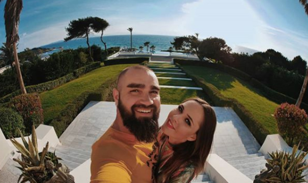 Лидеры The Hardkiss растрогали фанов снимками маленького сына