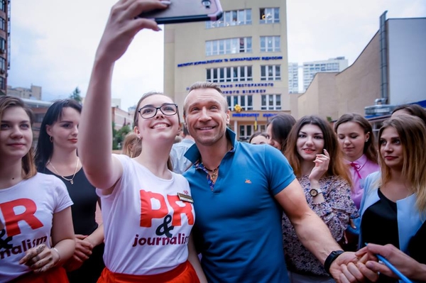 facebook.com/MMPoplavskiy