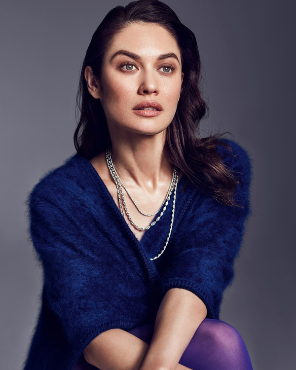 Ольга Куриленко удивила поклонников сменой имиджа