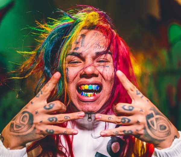 В США напали на популярного рэпера