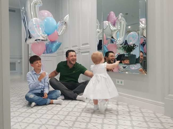 Сегрей Притула поздравил дочь с первым днем рождения: трогательное фото