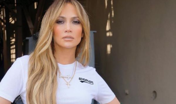 Дженнифер Лопес раскрыла правду о своей "помолвке"