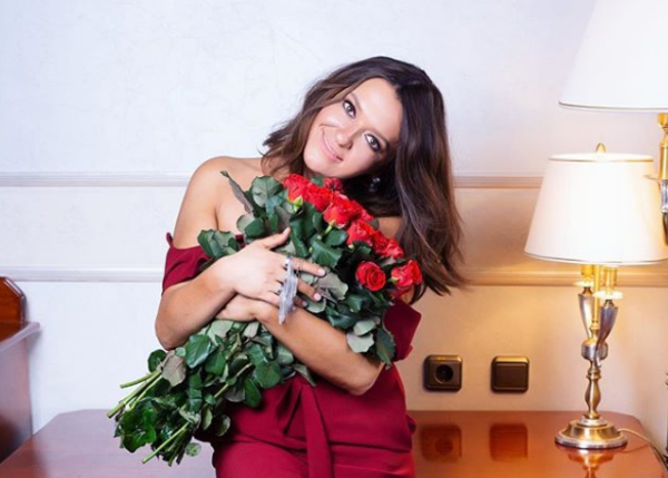 Наталье Могилевской - 43: как менялась внешность похудевшей певицы