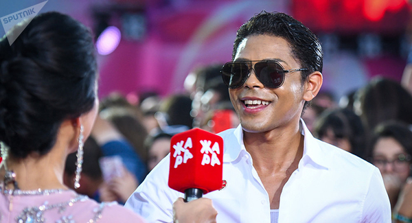 Ани Лорак зажгла на выступлении американского певца B.Howard: видео