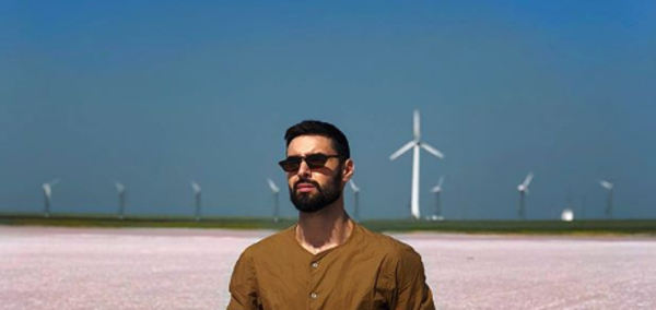 Виталий Козловский сравнил себя с Рианной