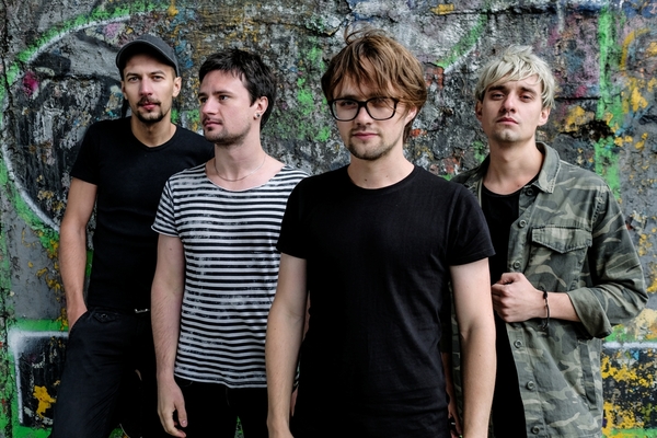 Премьера: Fontaliza выпустили сингл «Фірмові рухи»