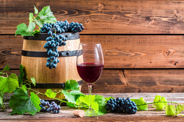 Особенности приготовления домашнего вина из винограда