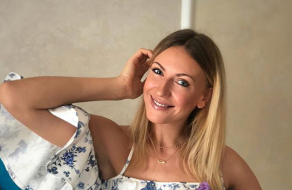 Леся Никитюк показала стройную фигуру в купальнике