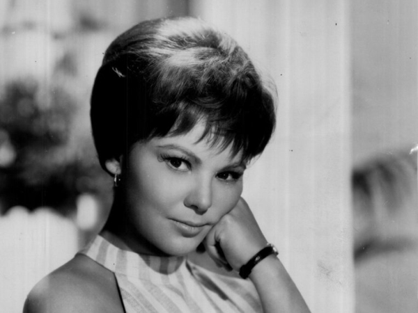 Умерла звезда Бродвея