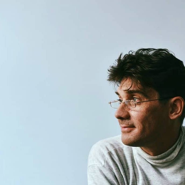 Киевский актер из "Сватов" жестоко избил жену: фотофакт