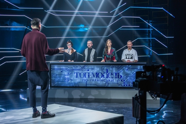 «Топ-модель по-украински»: участник реалити попытался подкупить судей