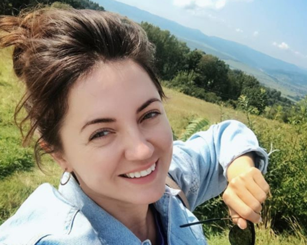 Оля Цибульская показала, как выглядела в детстве