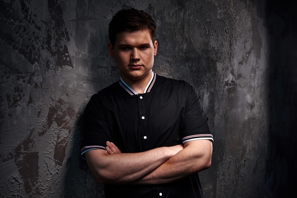 Победитель "Х-Фактора" записал каверы на мировые хиты