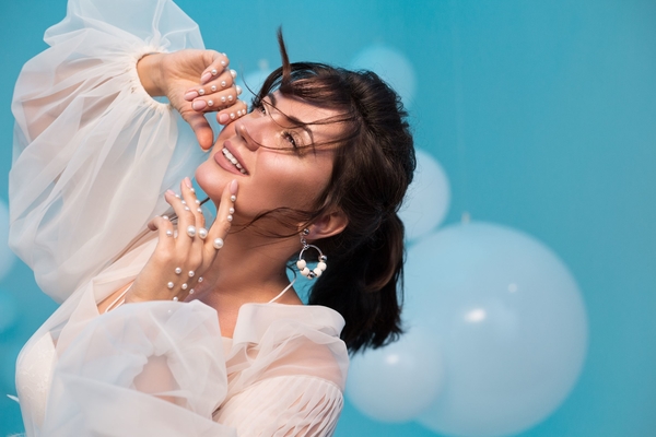 Оля Цибульская выпустила клип для детей: смотреть видео