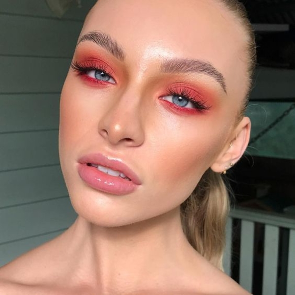 3 оттенка помад, которые будут в моде осенью