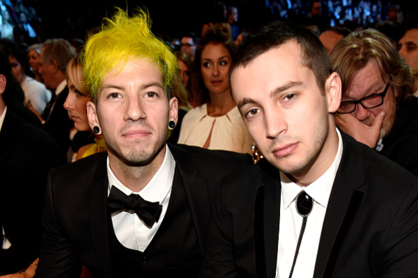 Twenty One Pilots презентовали долгожданный альбом "Trench"