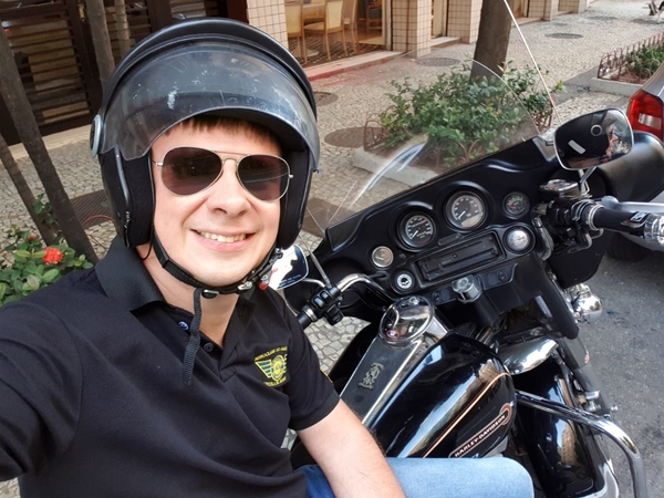 «Мир наизнанку»: Дмитрий Комаров рассказал, как чуть не умер от яда