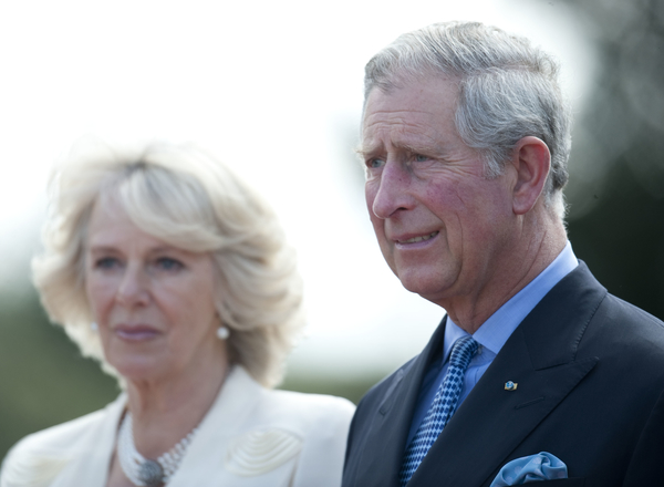 Раздор в королевской семье: супруга принца Чарльза подает на развод