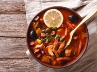 Как приготовить сборную солянку: пошаговый рецепт