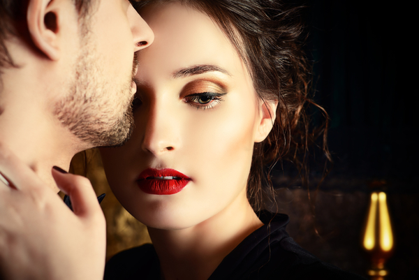 Как отличить любовь от влюбленности