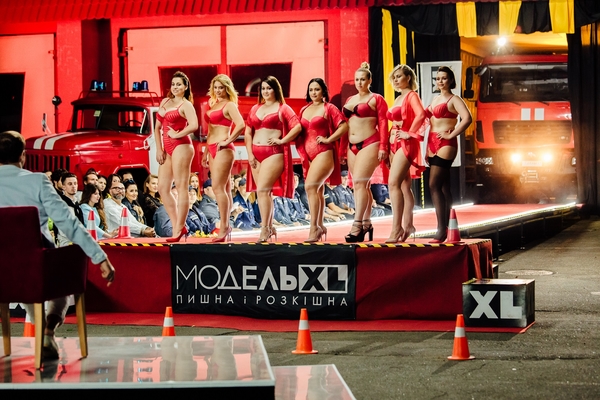 Участницы "Модель XL" снимутся в фотосессии в стиле "ню"