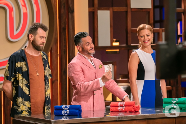 Судья "МастерШеф-8" стала продавщицей