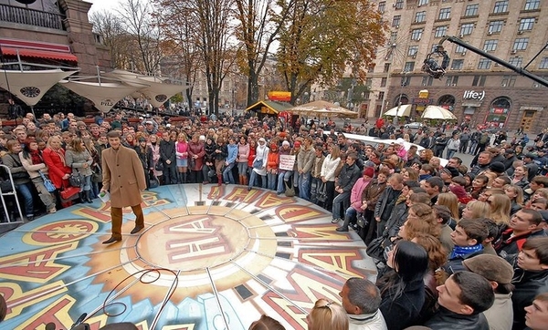 Как попасть на съемки финальной передачи "Караоке на майдані"?