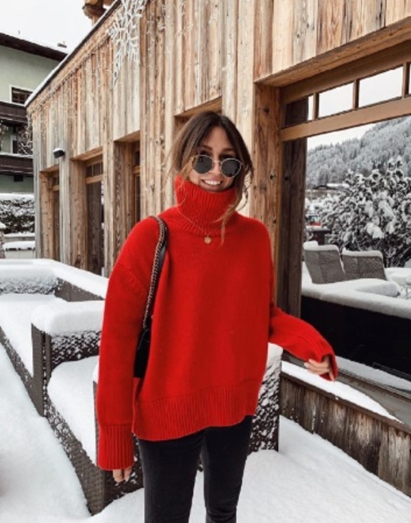 ТОП-5 модных свитеров зимы-2019