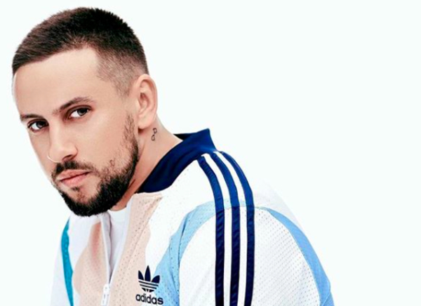 "Все, что мне нужно": MONATIK презентовал новую песню