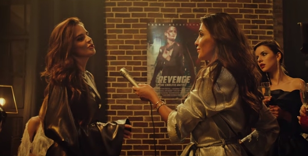 Даша Астафьева в неожиданном образе и Зибров с ружьем: Вышел трейлер комедии "Продюсер"