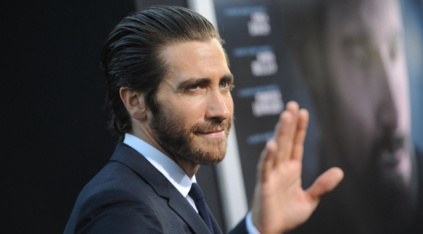 38-летний Джейк Джилленхол закрутил роман с юной моделью - СМИ