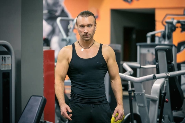 Олег Винник рассекретил свой вес и рассказал об особенностях питания