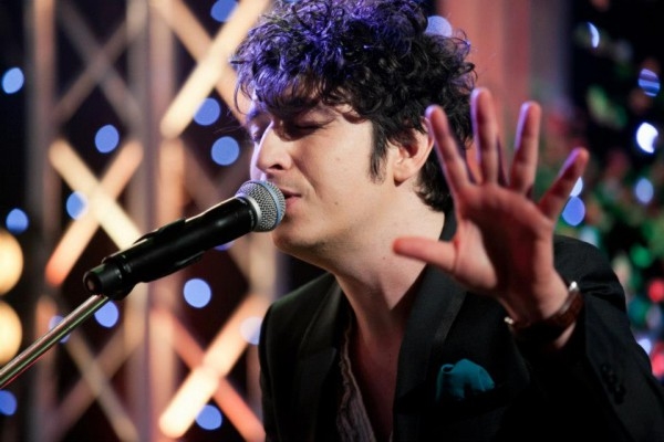 Pianoбой представил новую песню в прямом эфире "Х-фактор" (видео)