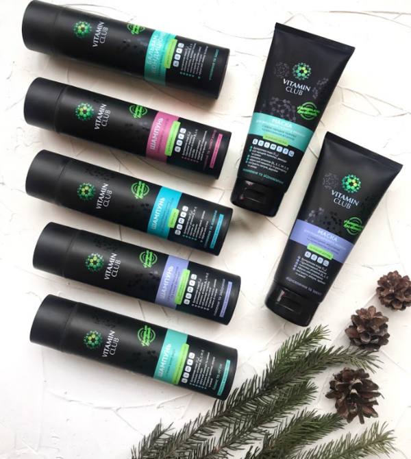 Натуральная косметика в коробке с дополненной реальностью