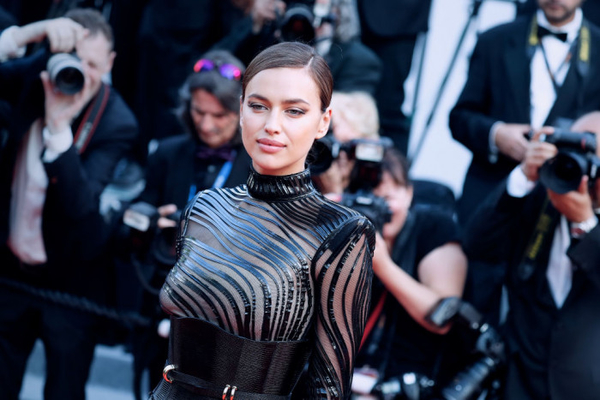 Именинница дня: 10 лучших образов Ирины Шейк