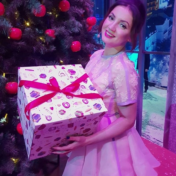 Певица Оля Цибульская трогательно поздравила сына с днем рождения