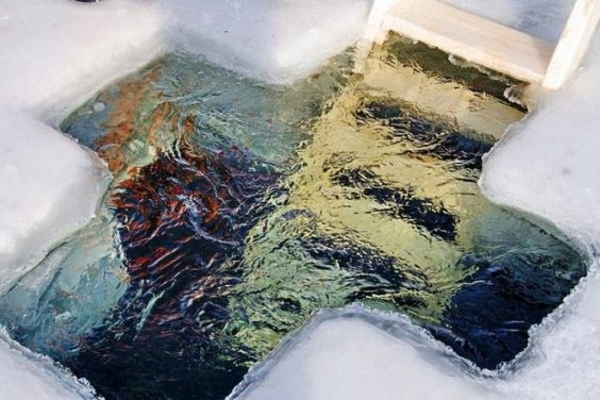 Крещение Господне: История, традиции и приметы праздника