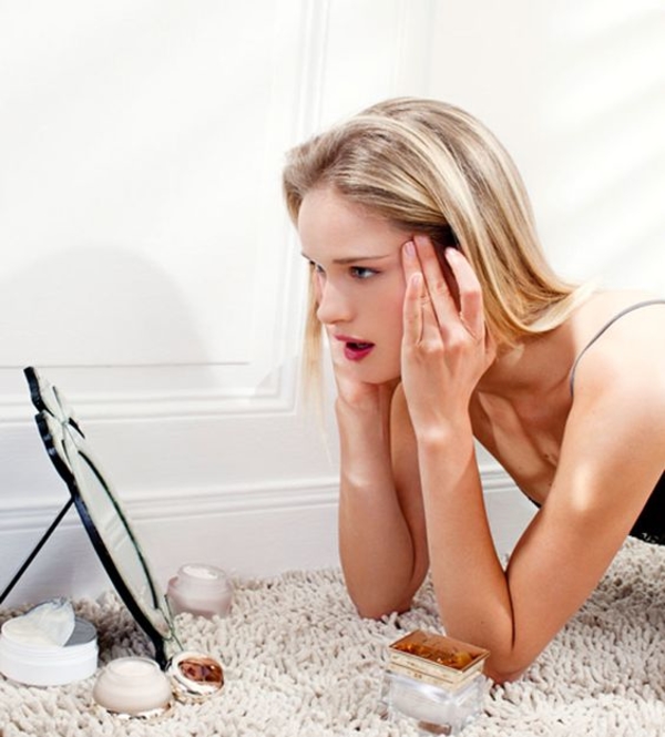 Как убрать мешки под глазами: ТОП-5 способов