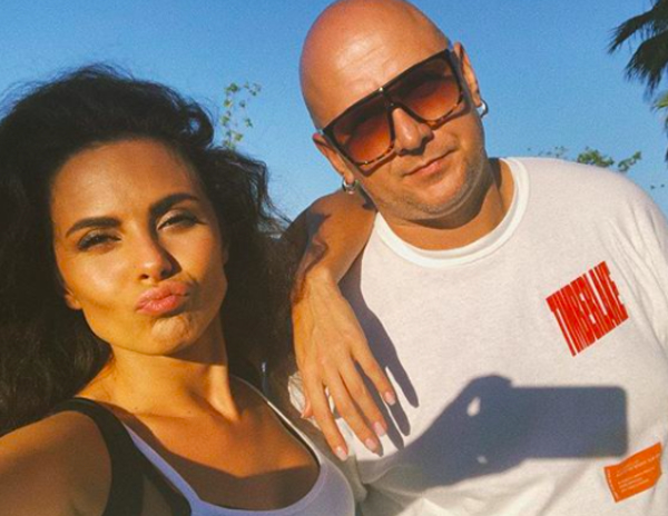 Как Потап и Настя Каменских проводят время на пляже в Мексике: яркие фото