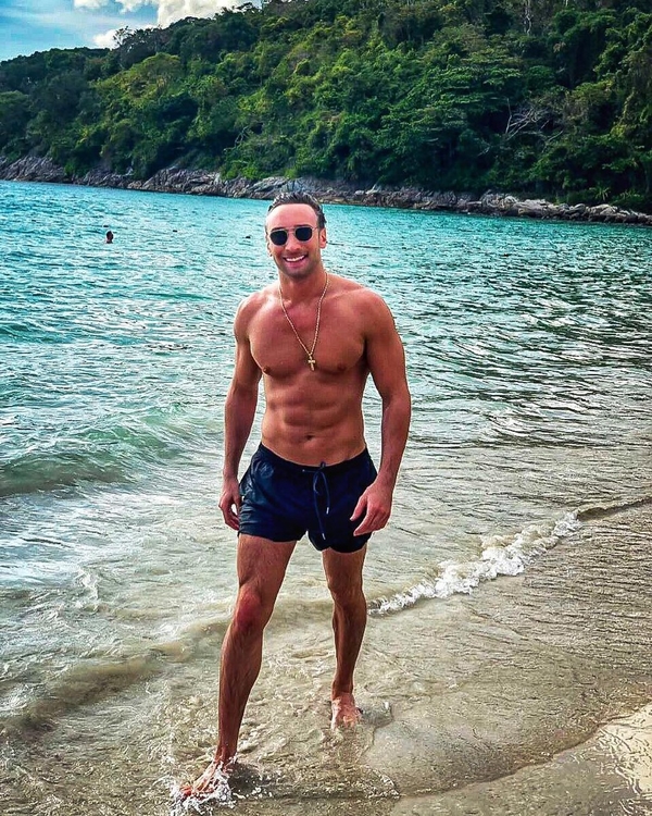 Иракли Макацария отпраздновал Старый Новый год в Таиланде