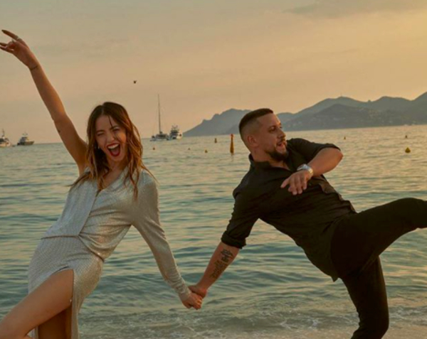 MONATIK и Надя Дорофеева встретились в отпуске за рубежом