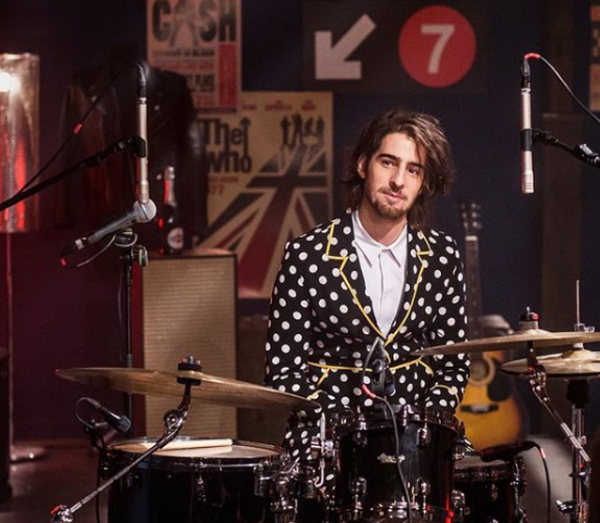 Дантес рассказал, какие предпочитает булки