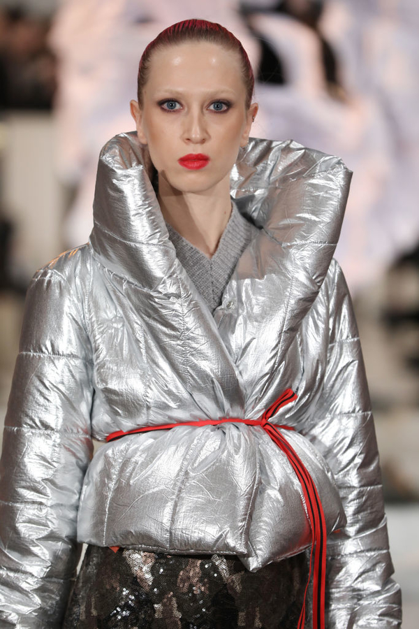 Самые модные пуховики зимы 2019: ТОП-4